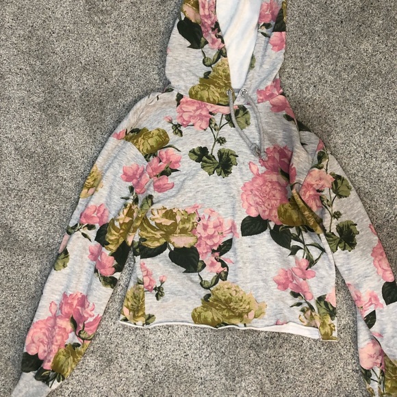 Floral Cropped Hoodie - Picture 2 of 3